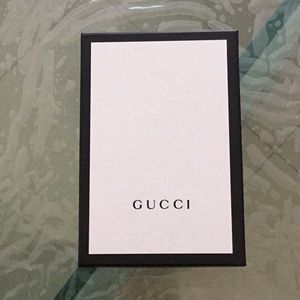 Gucci box